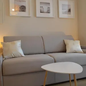 Appartement Studio Merbleuesoleil Classé 3 étoiles 4 Pers Bord De, Bandol